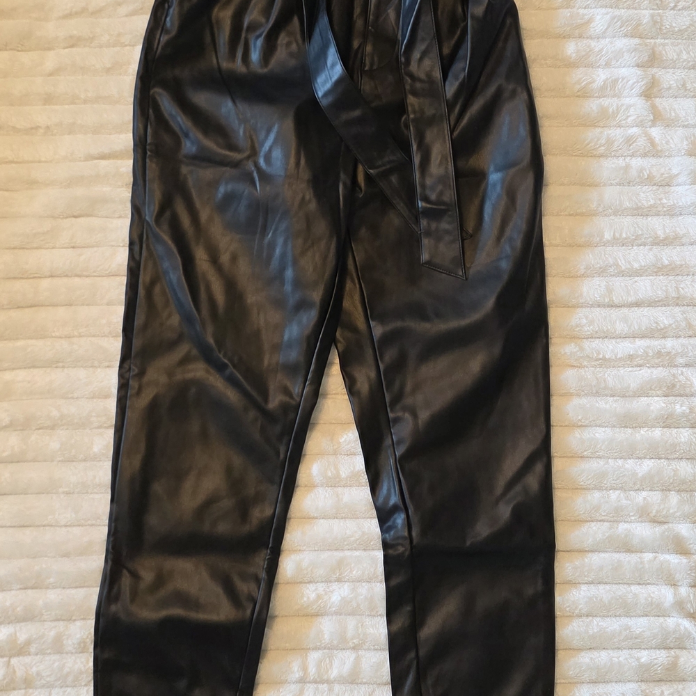 0121 BB Dakota Black Faux Leather High-Waist Paperbag Pants